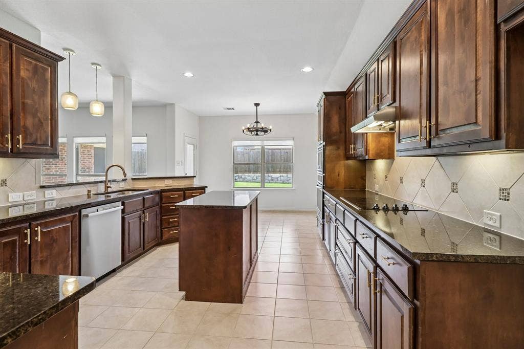 2003 Jayden Lane, Wylie, TX 75098 2003 Jayden Lane, Wylie, TX 75098