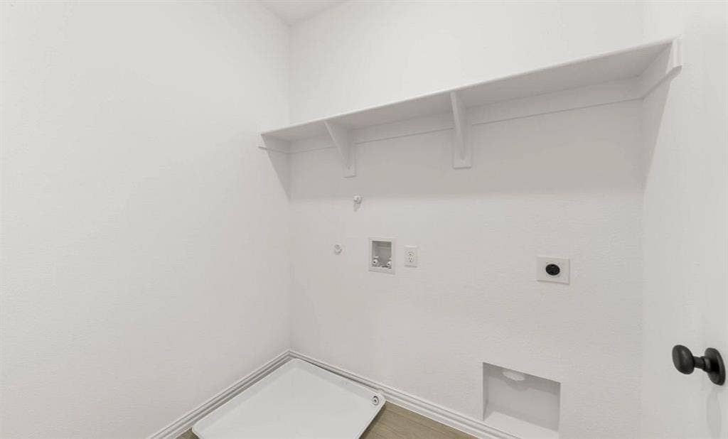 1000 Comfort Drive, Plano, TX 75075 Utility Room Representative Photo