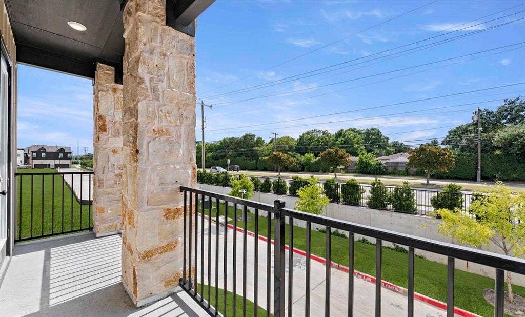 1000 Comfort Drive, Plano, TX 75075 Private Covered Balcony