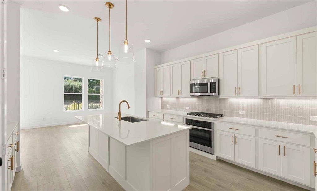 1000 Comfort Drive, Plano, TX 75075 Kitchen featuring the Serene Collection