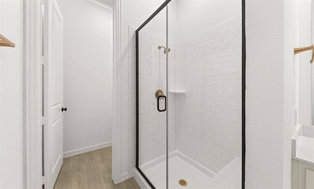 1000 Comfort Drive, Plano, TX 75075 Primary Bathroom Representative Photo featuring the Serene Collection