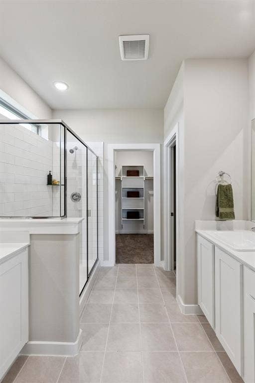 2713 Delevan Drive, Princeton, TX 75407 Primary Bathroom in the Magnolia home plan by Trophy Signature Homes – REPRESENTATIVE PHOTO