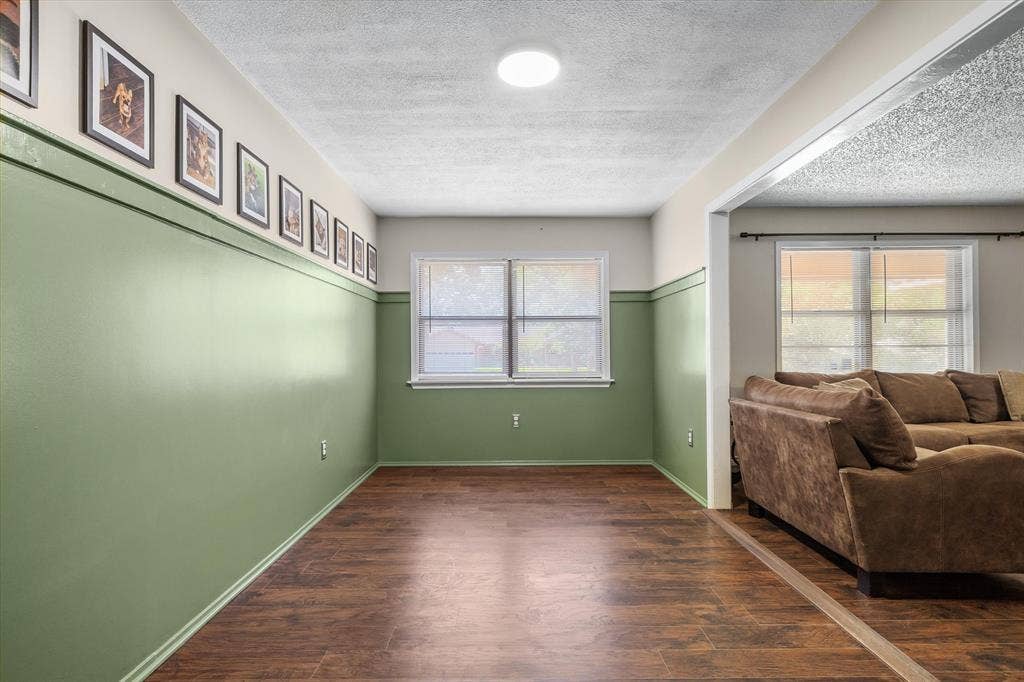 2941 Trey Circle, Athens, TX 75752 Such a great space for dining or other possibilities