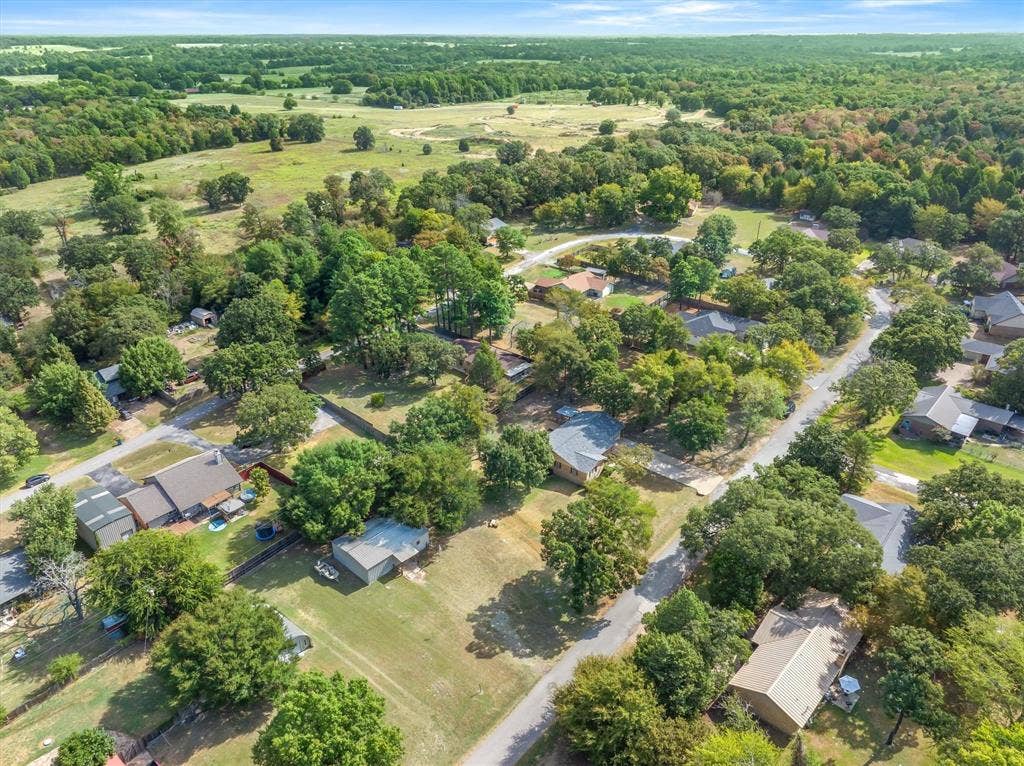2941 Trey Circle, Athens, TX 75752 3 lots total an acre of land to enjoy and utilize