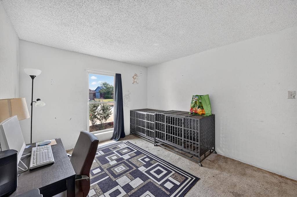 7131 Nutmeg Lane, Dallas, TX 75249 7131 Nutmeg Lane, Dallas, TX 75249