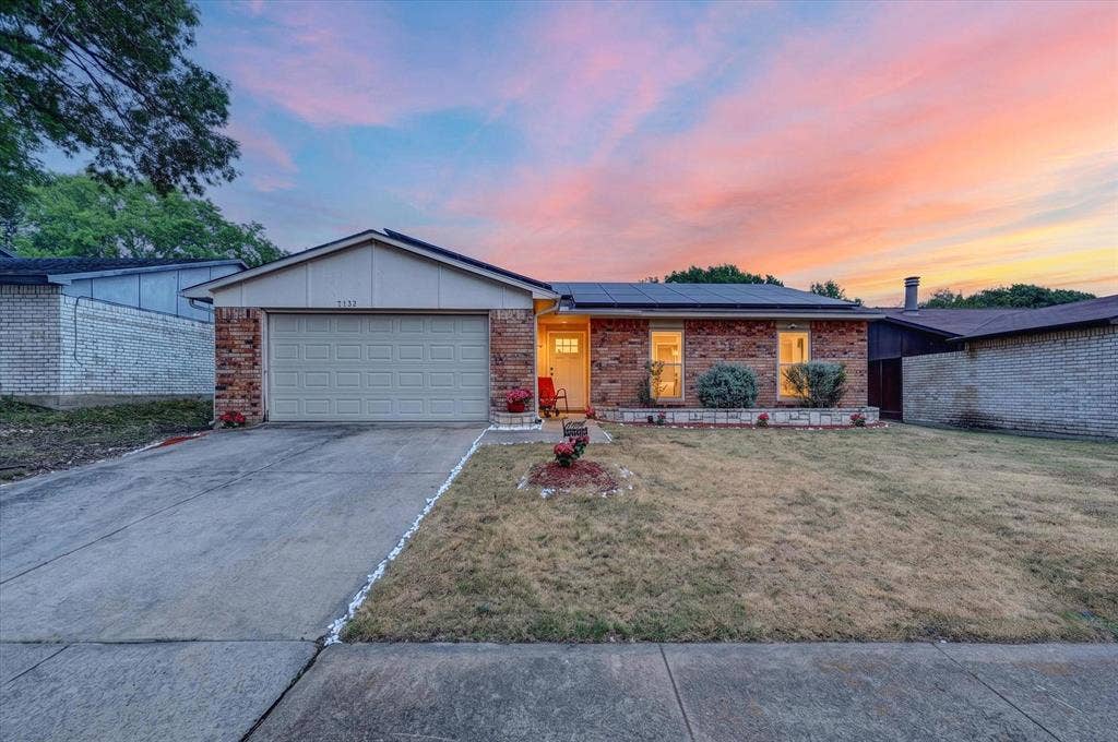 7131 Nutmeg Lane, Dallas, TX 75249 7131 Nutmeg Lane, Dallas, TX 75249
