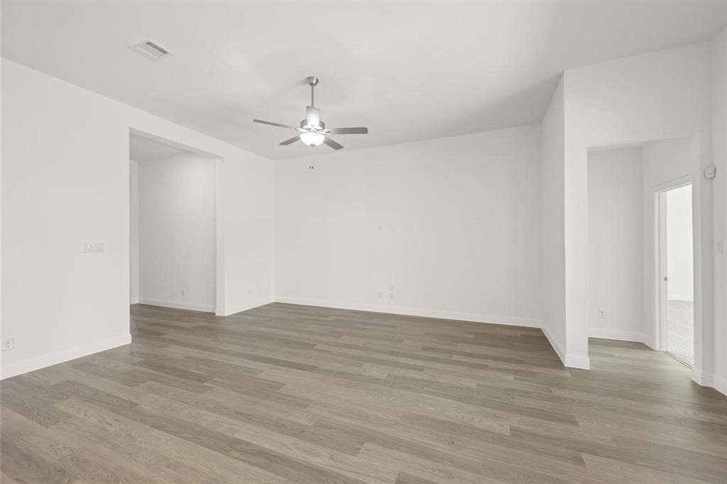 1411 Kendal Drive, DeSoto, TX 75115 1411 Kendal Drive, DeSoto, TX 75115