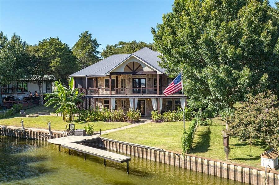 Property photo for 129 Little River Bend, Mabank, TX