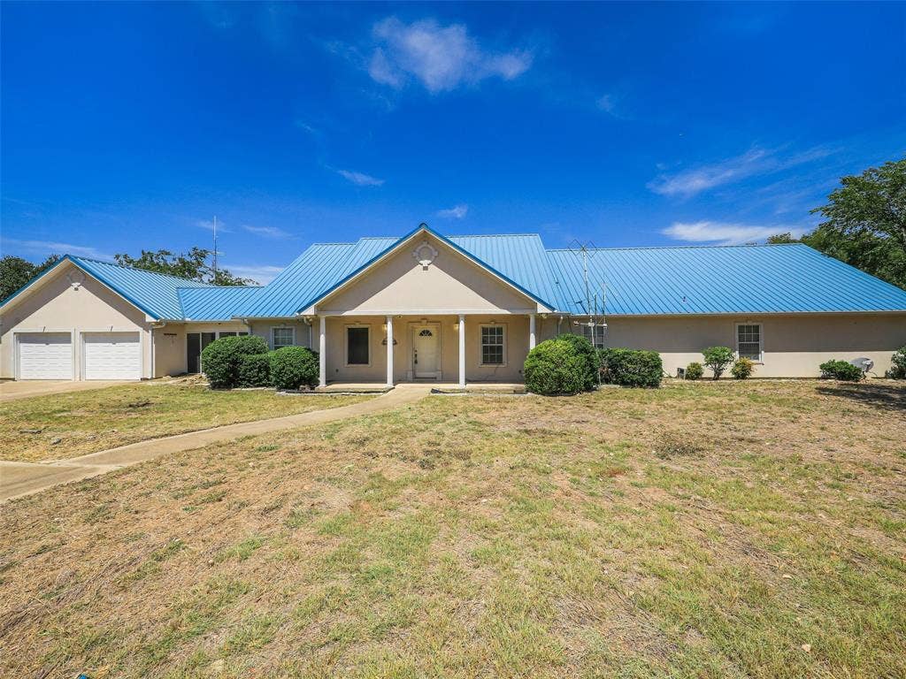 8760 County Road 858, McKinney, TX 75071 8760 County Road 858, McKinney, TX 75071