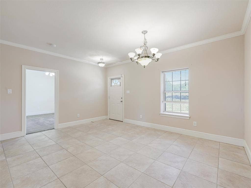 8760 County Road 858, McKinney, TX 75071 dining room