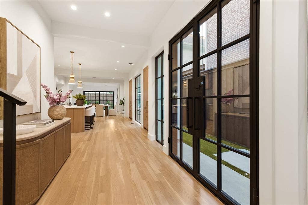 4031 Herschel Avenue, Dallas, TX 75219 4031 Herschel Avenue, Dallas, TX 75219