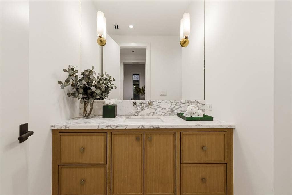 4031 Herschel Avenue, Dallas, TX 75219 4031 Herschel Avenue, Dallas, TX 75219