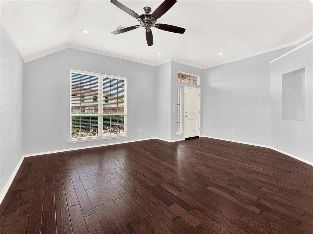 7409 High Point Drive, Sachse, TX 75048 Welcome in! Formal living area off the entry way