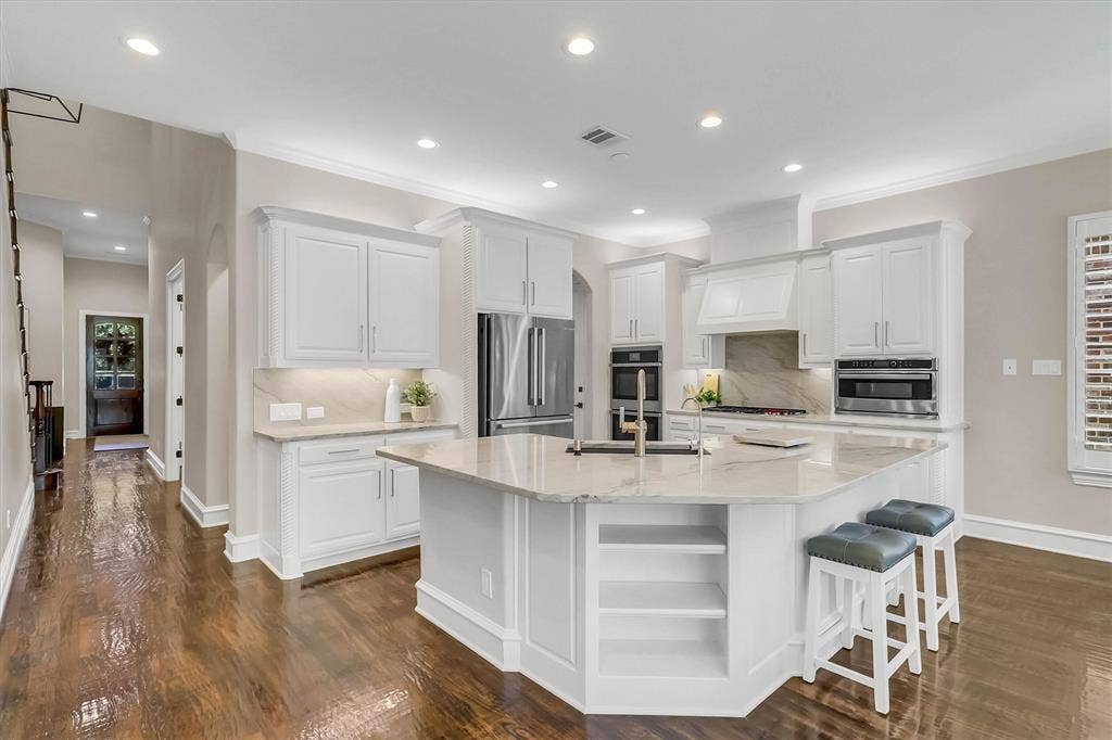 45 Secluded Pond Drive, Frisco, TX 75034