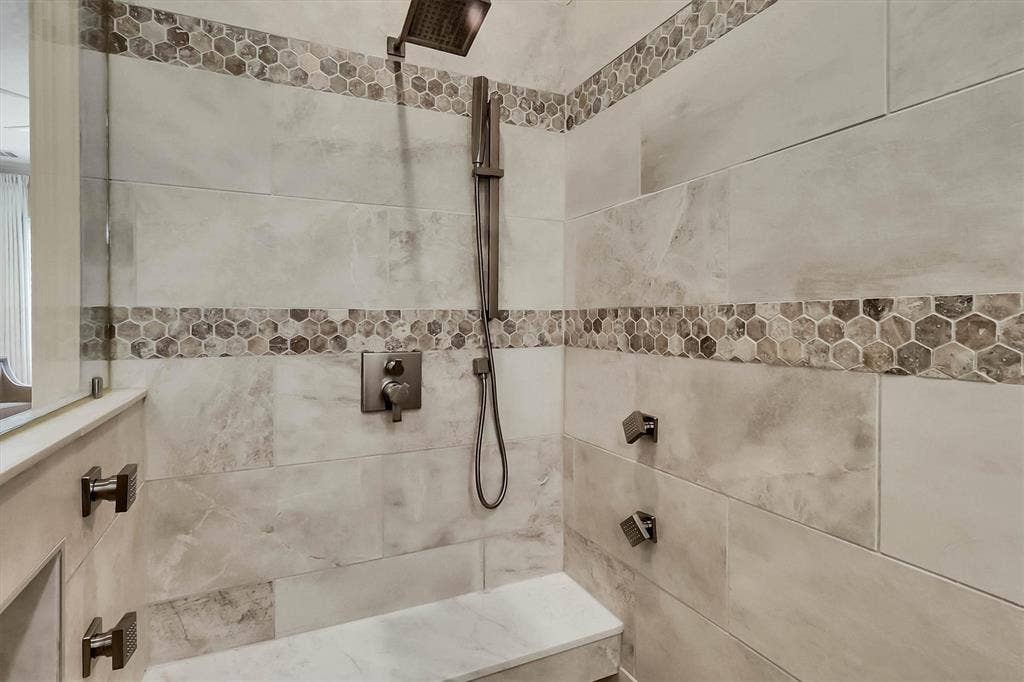 45 Secluded Pond Drive, Frisco, TX 75034