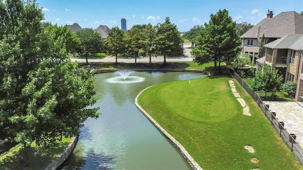 45 Secluded Pond Drive, Frisco, TX 75034
