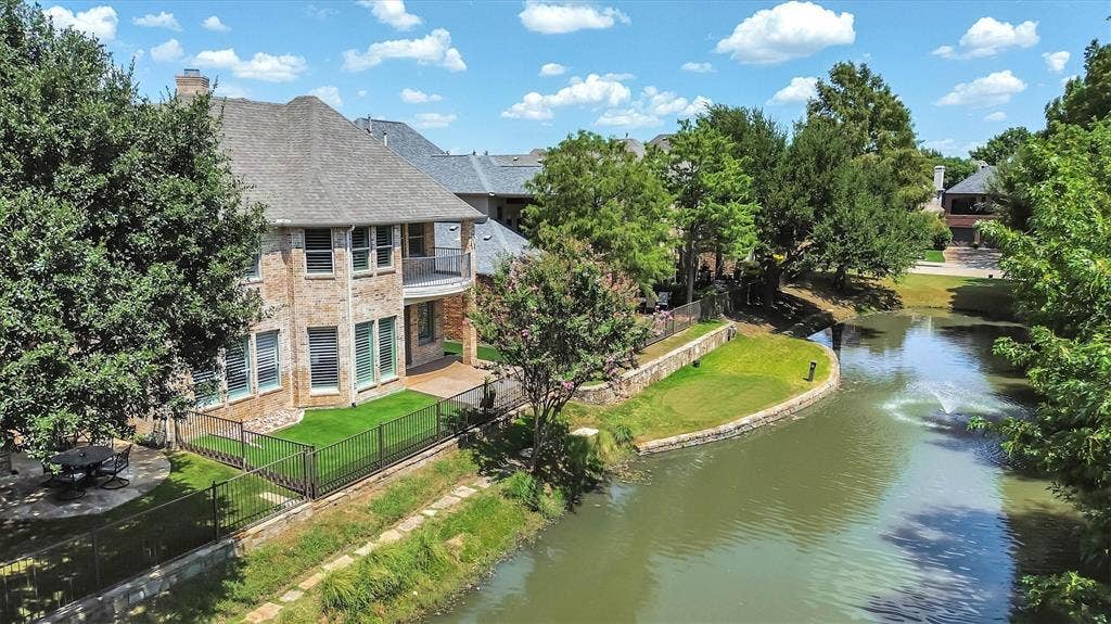 45 Secluded Pond Drive, Frisco, TX 75034