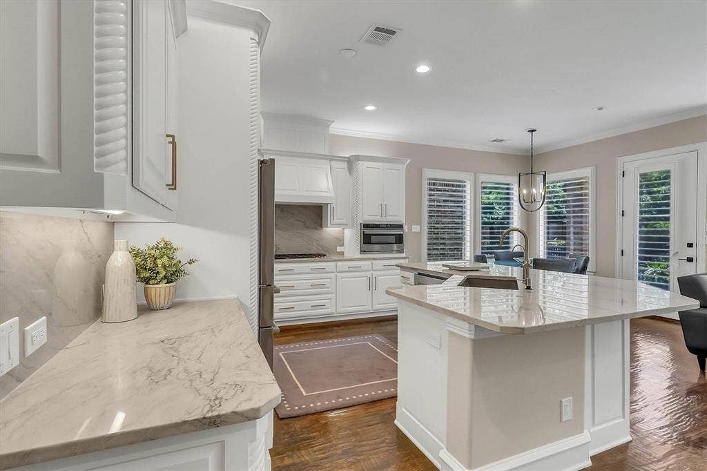 45 Secluded Pond Drive, Frisco, TX 75034