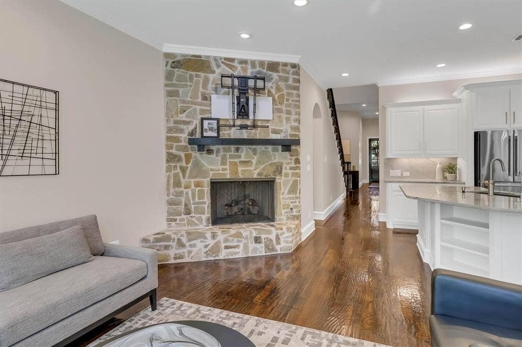 45 Secluded Pond Drive, Frisco, TX 75034