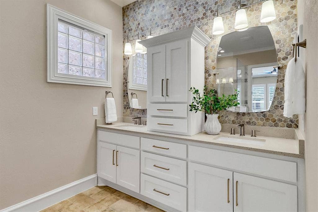 45 Secluded Pond Drive, Frisco, TX 75034