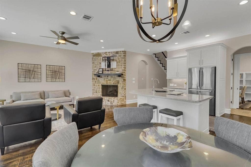 45 Secluded Pond Drive, Frisco, TX 75034