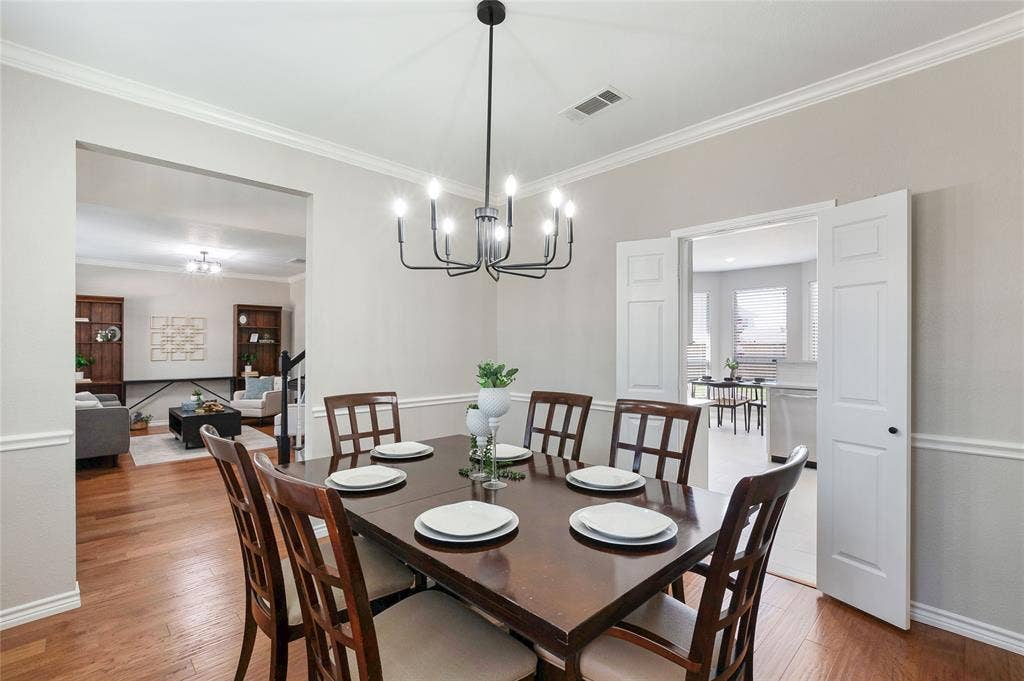 10231 Castle Drive, Frisco, TX 75035 10231 Castle Drive, Frisco, TX 75035