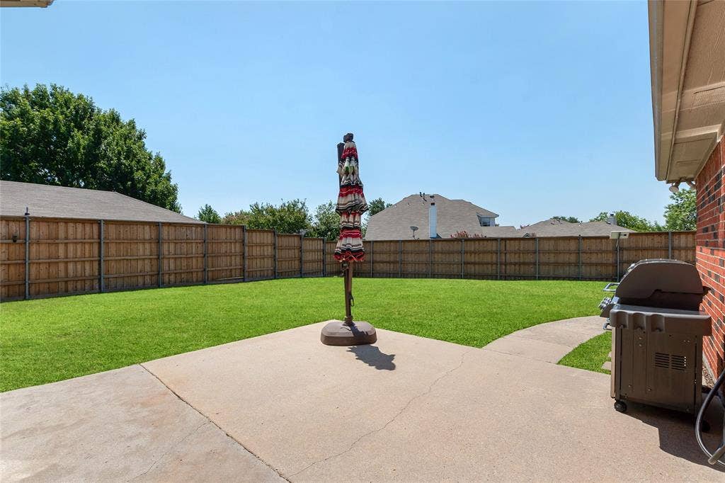10231 Castle Drive, Frisco, TX 75035 10231 Castle Drive, Frisco, TX 75035