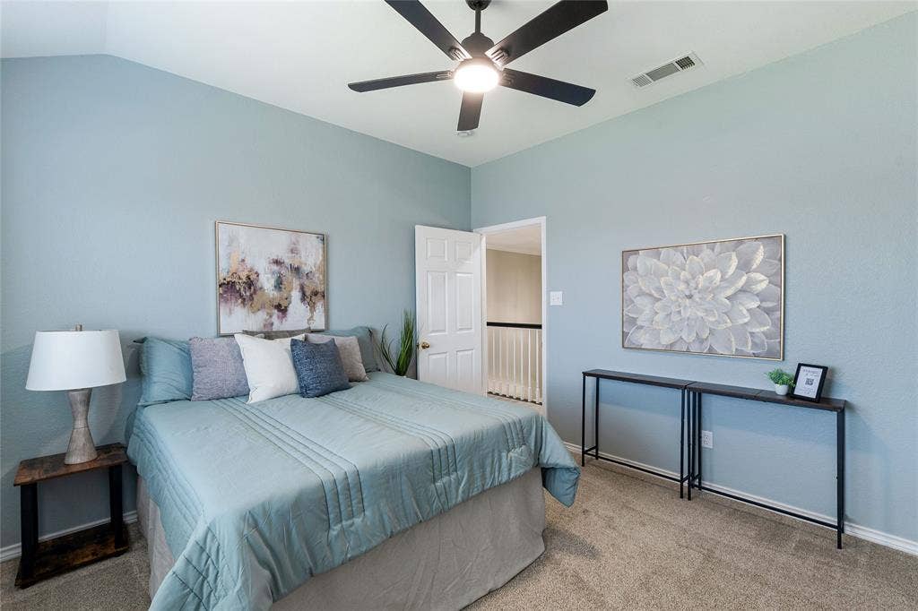 10231 Castle Drive, Frisco, TX 75035 10231 Castle Drive, Frisco, TX 75035