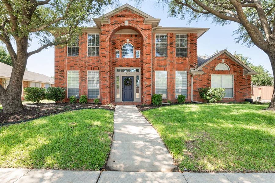 Property photo for 10231 Castle Drive, Frisco, TX