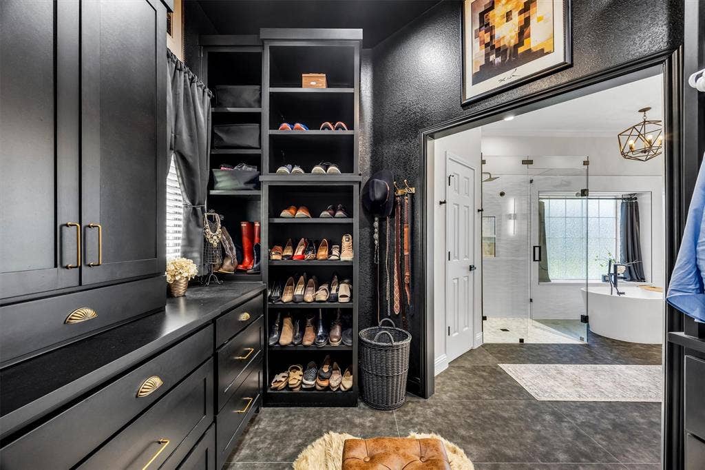 1324 Coral Drive, Coppell, TX 75019 1324 Coral Drive, Coppell, TX 75019