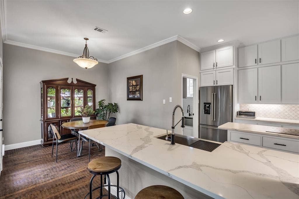 1324 Coral Drive, Coppell, TX 75019 1324 Coral Drive, Coppell, TX 75019