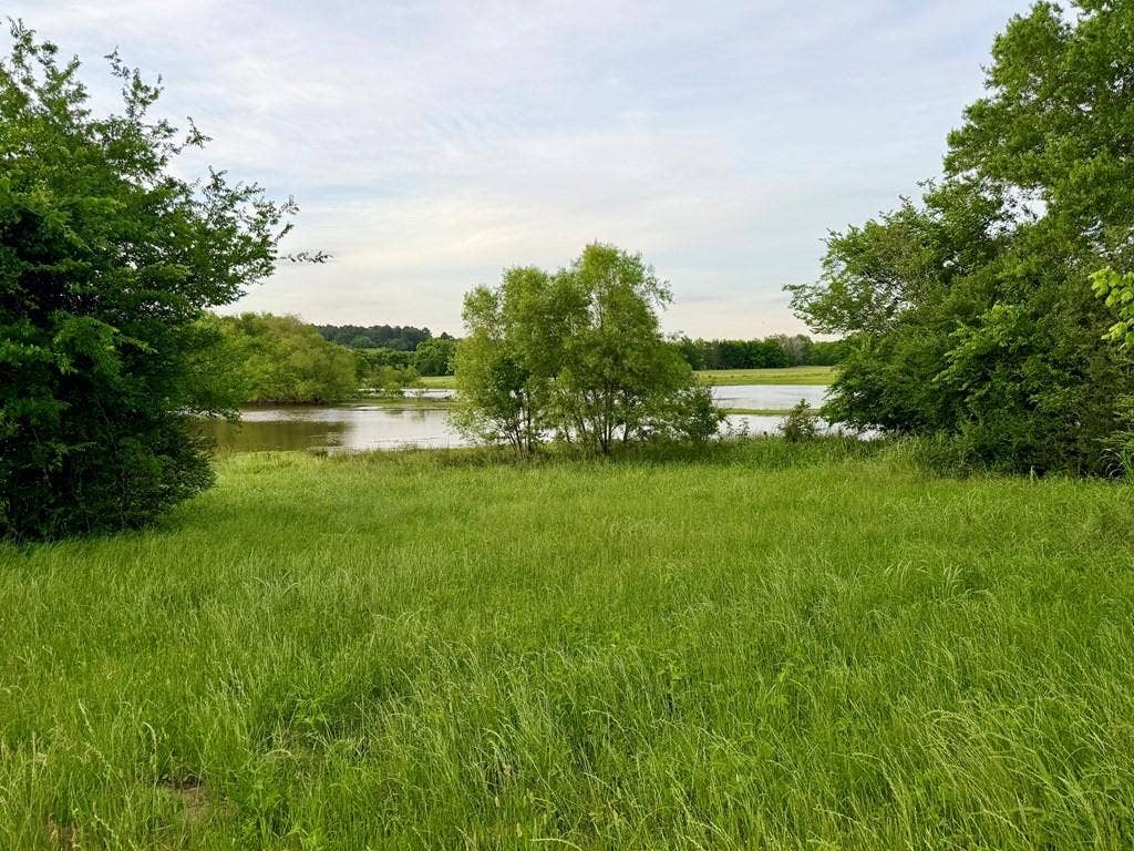 42 Shore Crest Way, Athens, TX 75752 42 Shore Crest Way, Athens, TX 75752