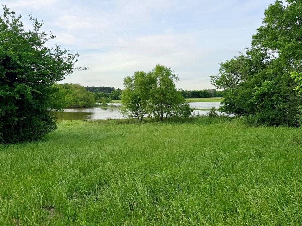 42 Shore Crest Way, Athens, TX 75752 42 Shore Crest Way, Athens, TX 75752