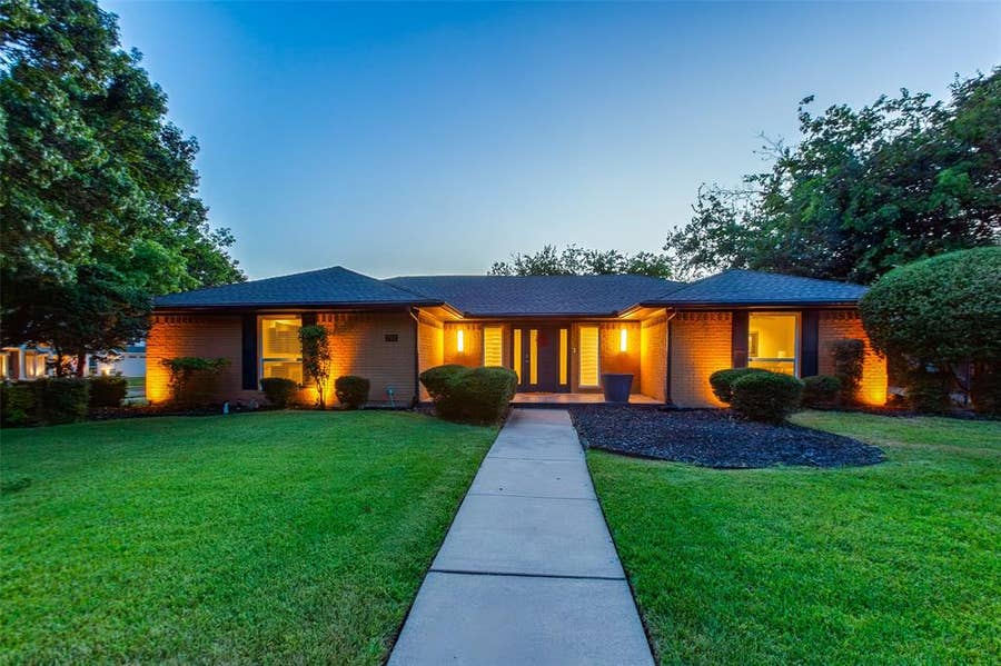 Property photo for 2901 Deep Valley Trail, Plano, TX
