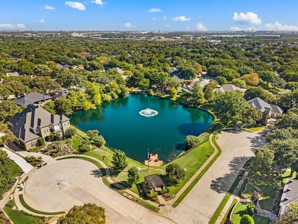 2905 Crestline Drive, Grapevine, TX 76051
