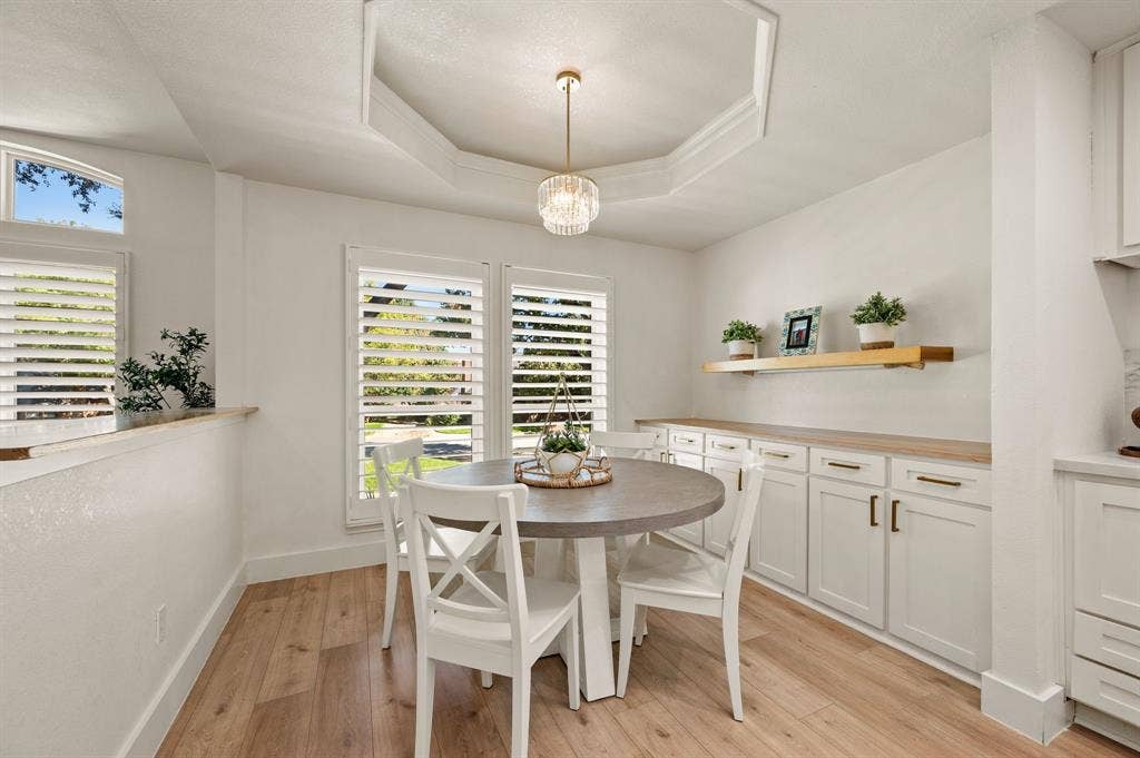 2905 Crestline Drive, Grapevine, TX 76051