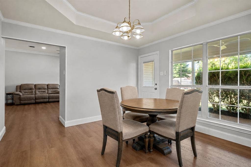 325 Fannin Drive, Hewitt, TX 76643 325 Fannin Drive, Hewitt, TX 76643