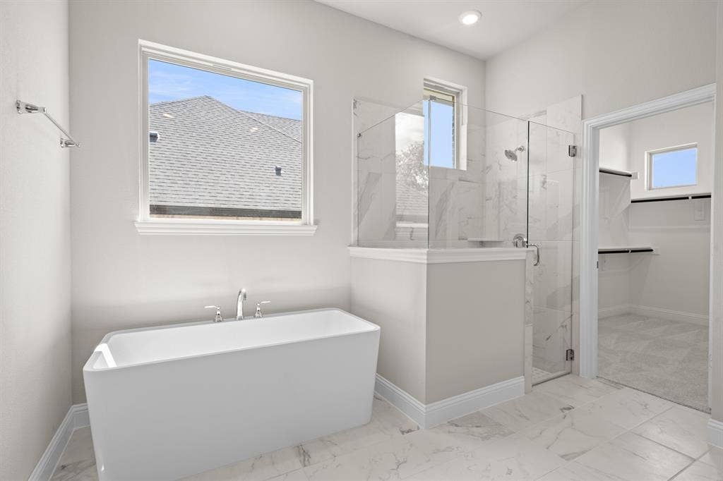 971 Richard Pittmon Drive, DeSoto, TX 75115 971 Richard Pittmon- Primary Suite-4