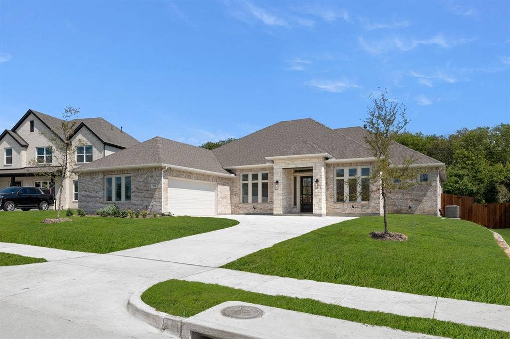 971 Richard Pittmon Drive, DeSoto, TX 75115 971 Richard Pittmon- Ffront-2