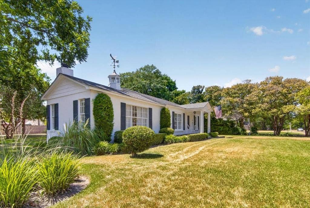 600 N 33 Road, Waco, TX 76707