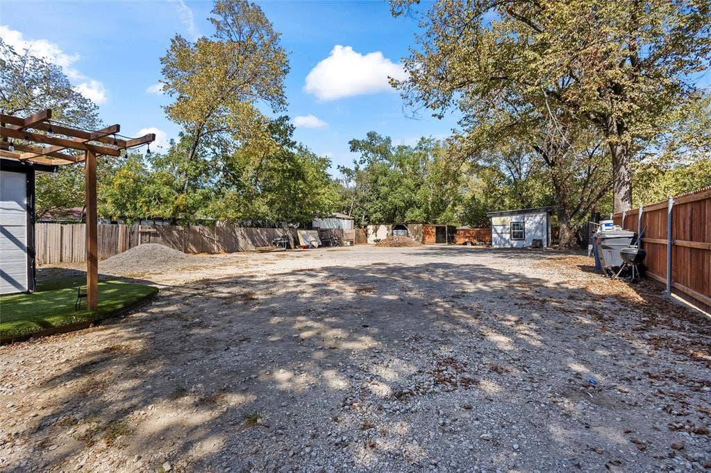 736 Angus, Dallas, TX 75217 736 Angus, Dallas, TX 75217