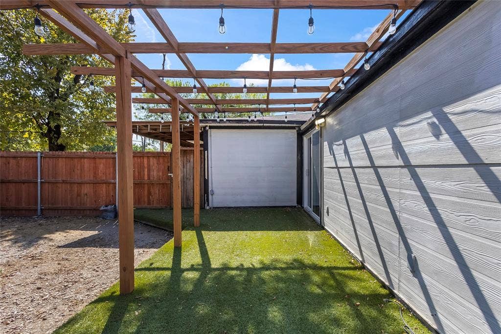 736 Angus, Dallas, TX 75217 736 Angus, Dallas, TX 75217