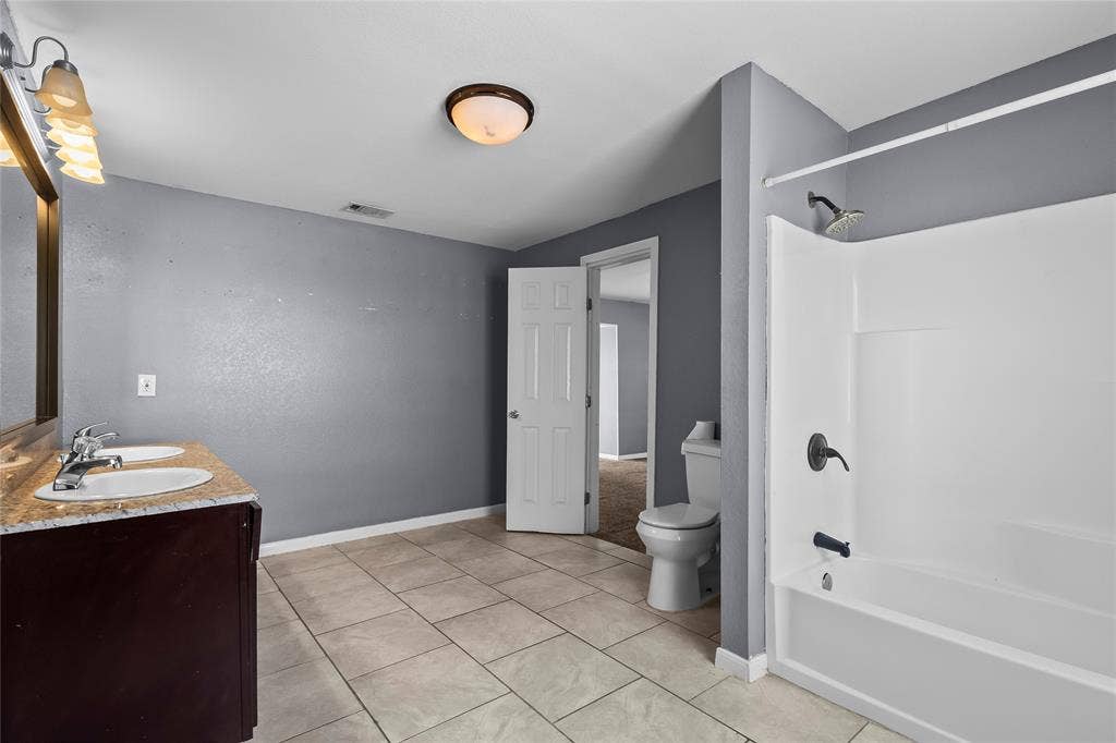 736 Angus, Dallas, TX 75217 736 Angus, Dallas, TX 75217