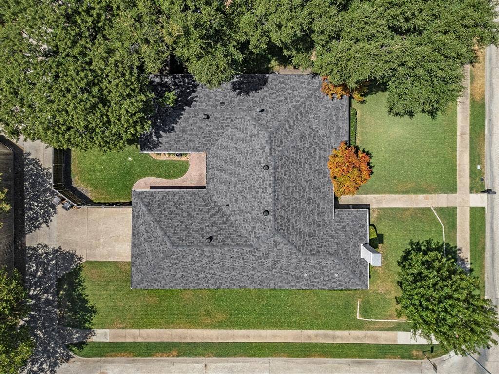 1800 Cross Bend Road, Plano, TX 75023 1800 Cross Bend Road, Plano, TX 75023