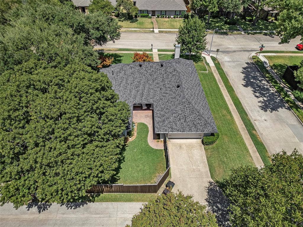 1800 Cross Bend Road, Plano, TX 75023 1800 Cross Bend Road, Plano, TX 75023