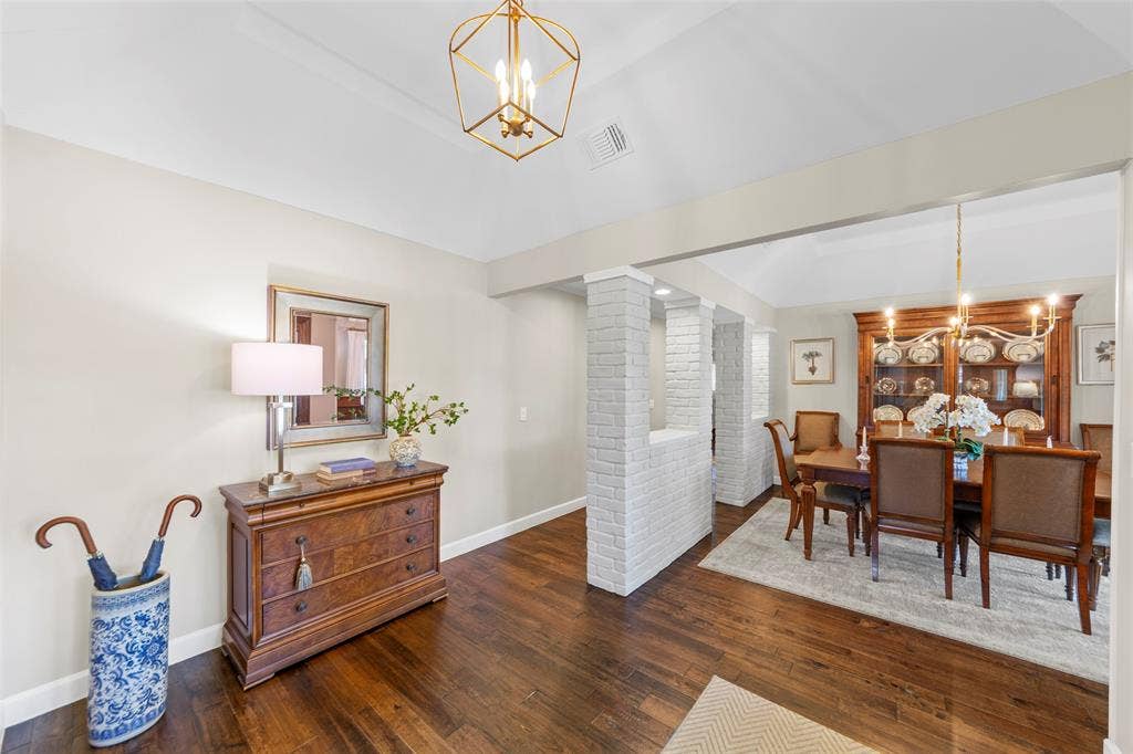 1800 Cross Bend Road, Plano, TX 75023 1800 Cross Bend Road, Plano, TX 75023