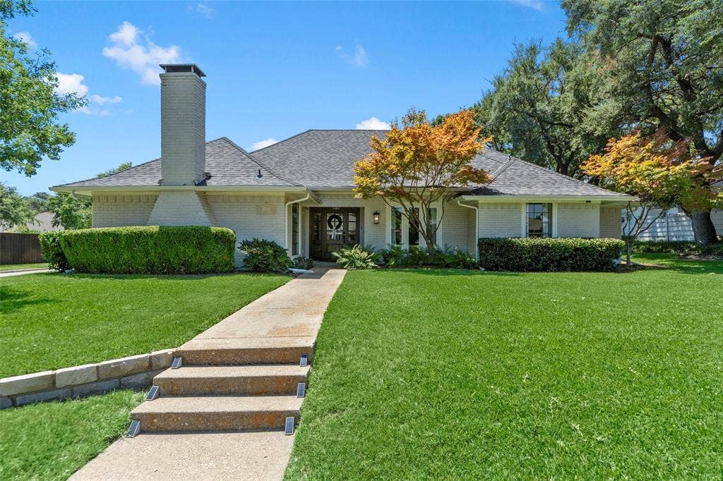 1800 Cross Bend Road, Plano, TX 75023 1800 Cross Bend Road, Plano, TX 75023