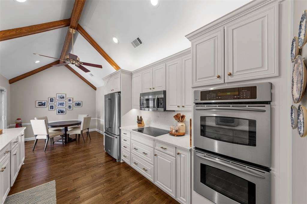 1800 Cross Bend Road, Plano, TX 75023 1800 Cross Bend Road, Plano, TX 75023
