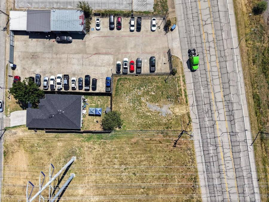 Property photo for 2126 W Main Street, Grand Prairie, TX