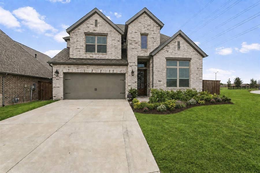 Property photo for 1904 Song Sparrow Lane, McKinney, TX